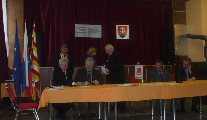 5. fotografia fotogalérie Poslanci, komisie, účasť poslancov